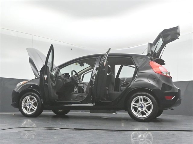 Certified 2017 Ford Fiesta SE image 57