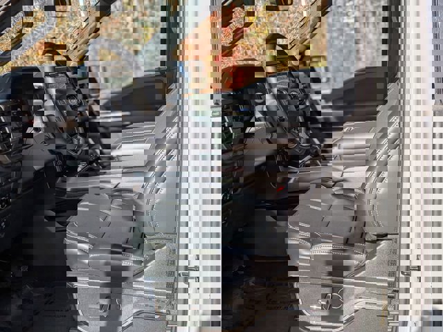 Certified 2023 Ford F150 Platinum w/ Equipment Group 701A High image 15