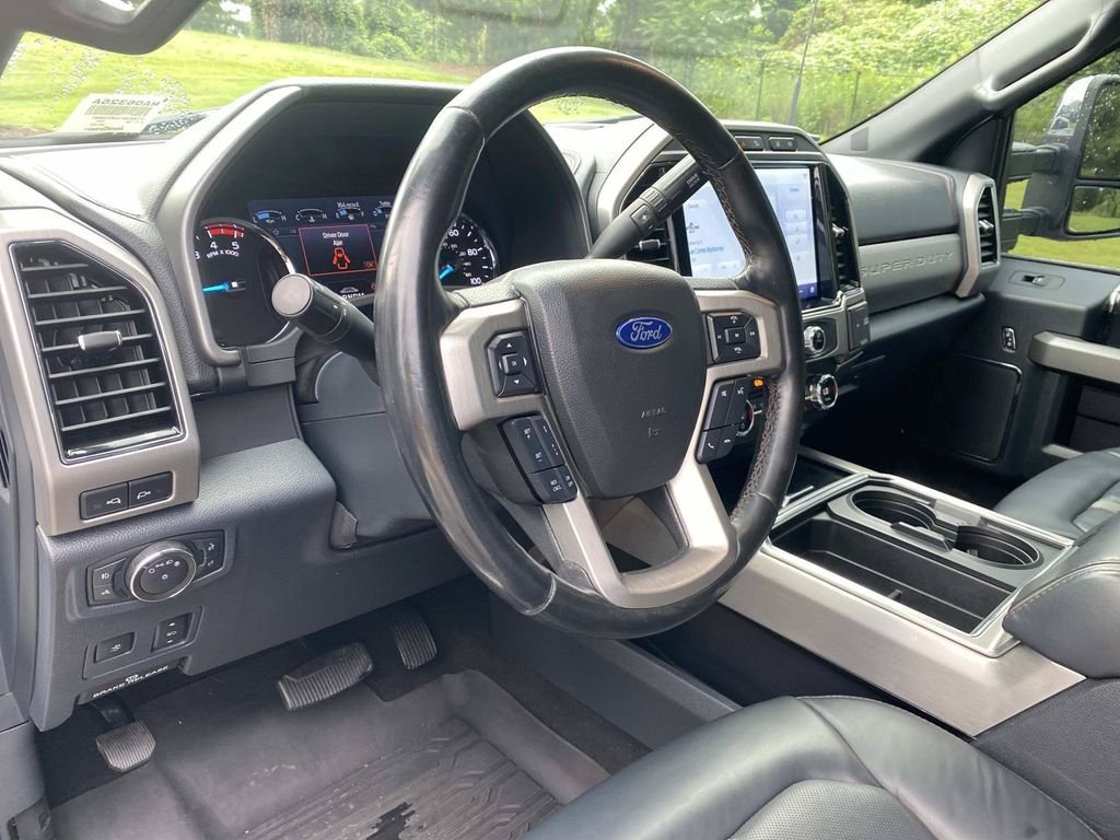 Certified 2022 Ford F350 Platinum w/ Tremor Off-Road Package AWD/4WD image 23