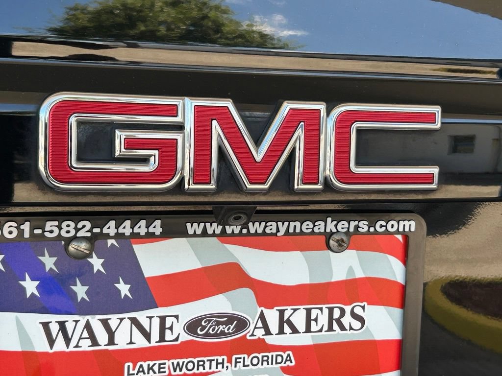 Used 2017 GMC Yukon XL SLT w/ Premium Edition AWD/4WD image 23