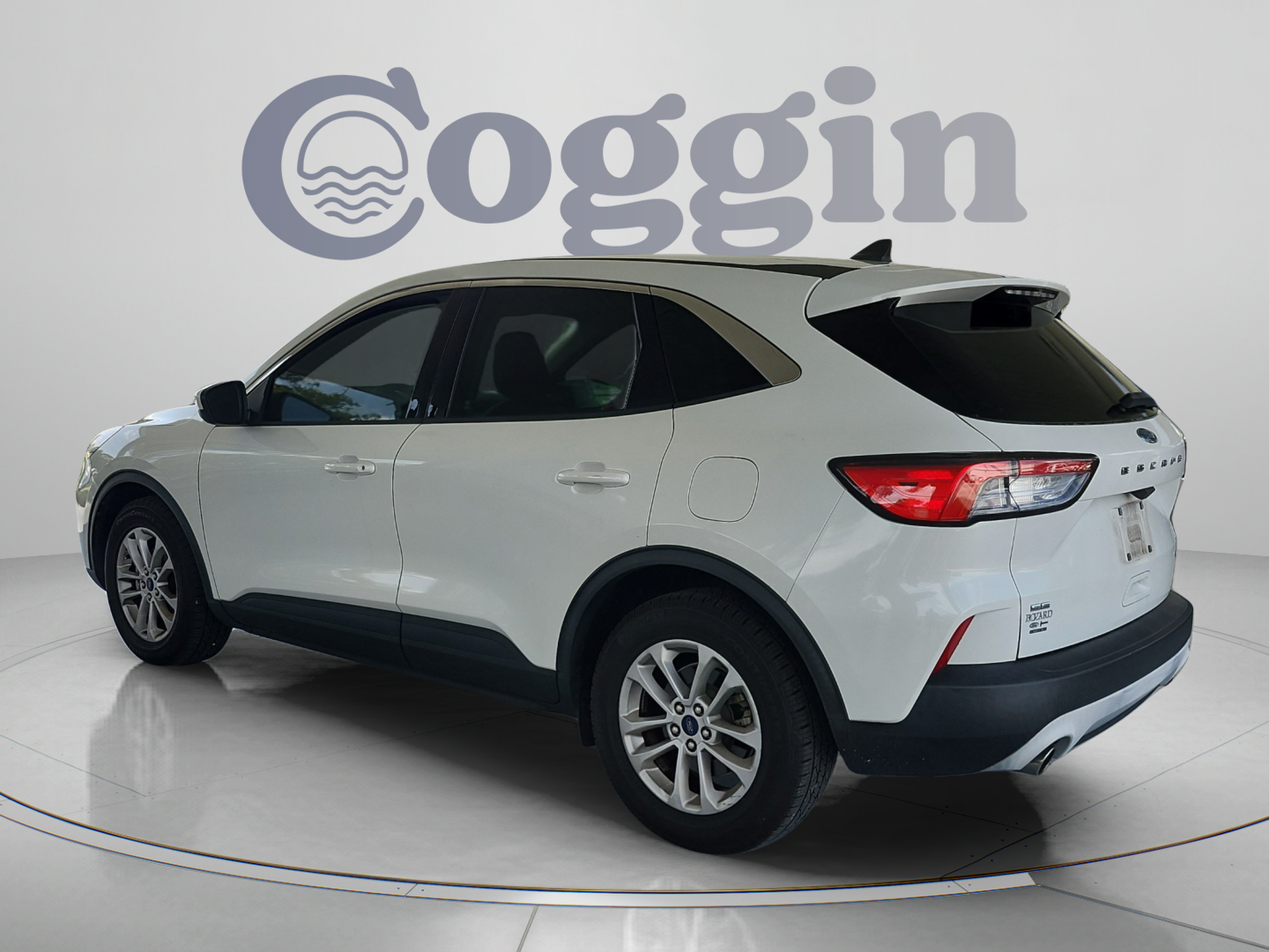 Certified 2020 Ford Escape SE FWD image 3