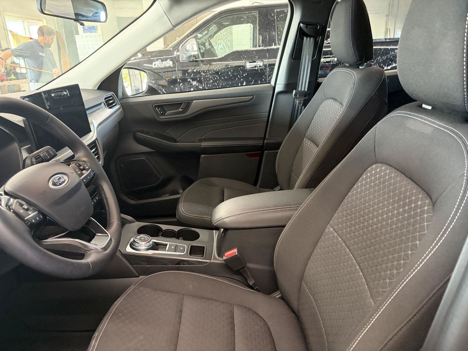 Certified 2024 Ford Escape Active w/ Tech Pack #1 AWD/4WD image 14