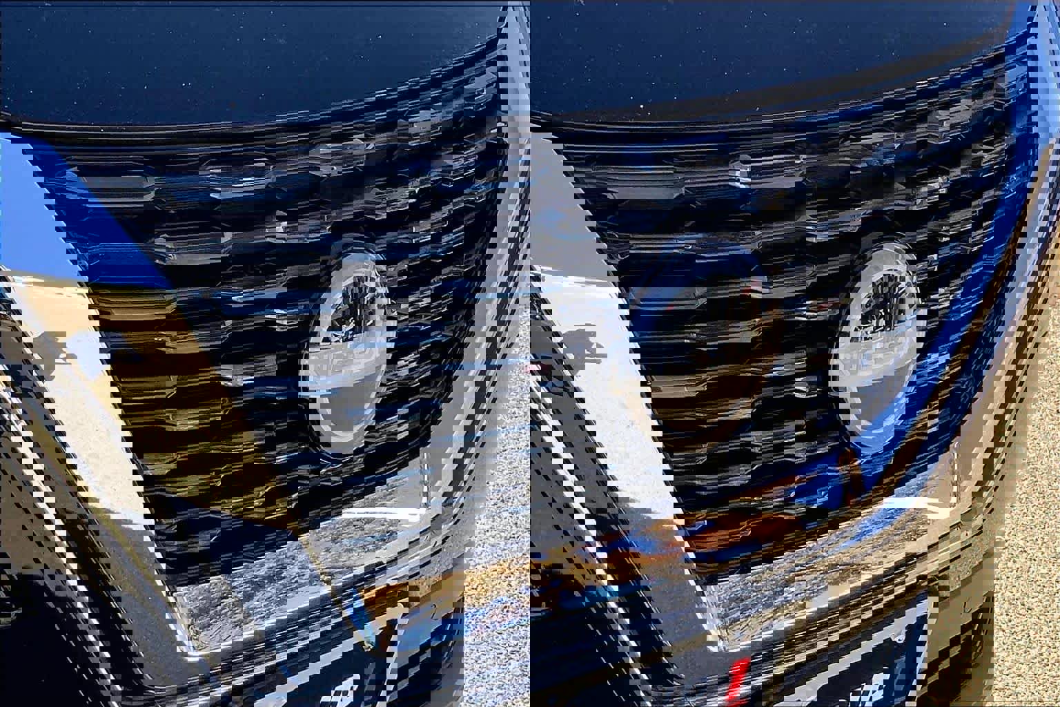 Used 2023 Nissan Rogue SL w/ SL Premium Package image 29