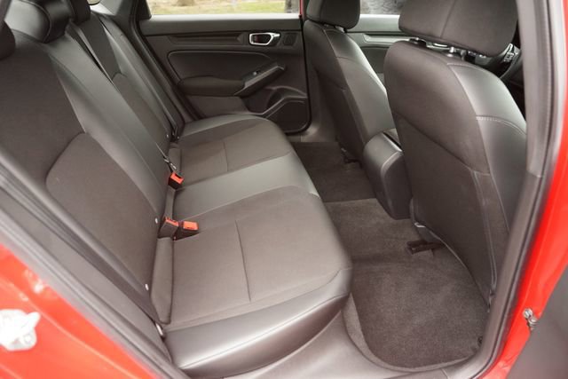 Used 2023 Honda Civic Sport image 15