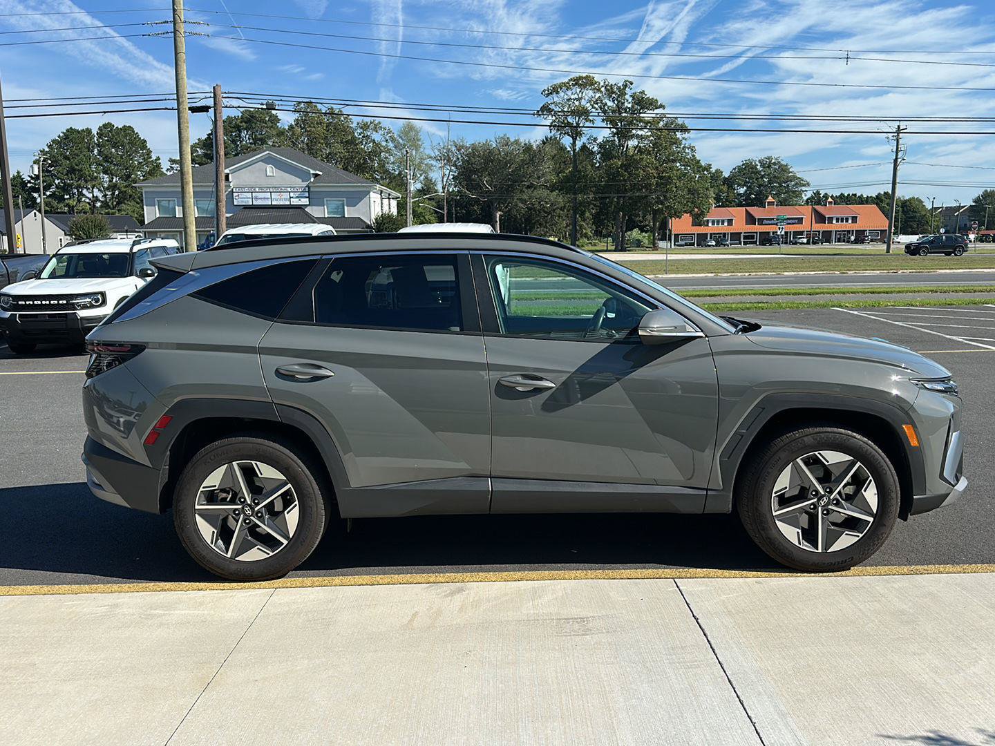 Used 2025 Hyundai Tucson SEL AWD/4WD image 4