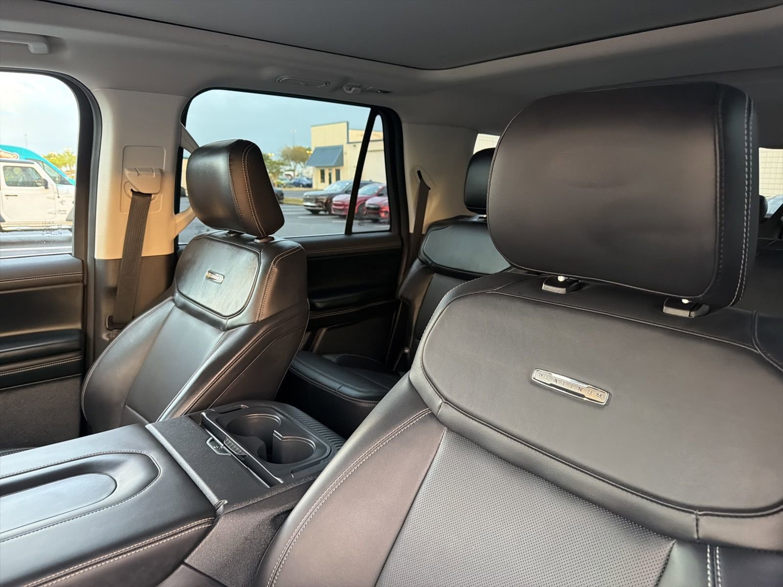 Certified 2025 Ford Expedition Max Platinum image 14