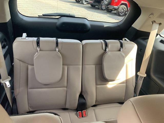 Certified 2023 Ford Explorer Limited image 14