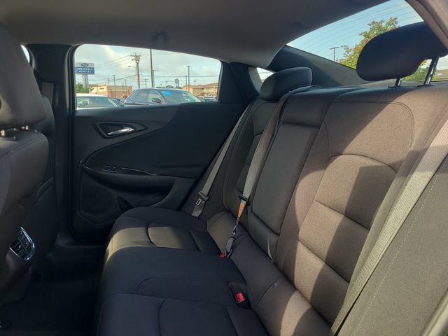 Used 2025 Chevrolet Malibu LT FWD image 13