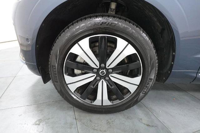 Used 2023 Volvo XC60 T8 Plus AWD/4WD image 34