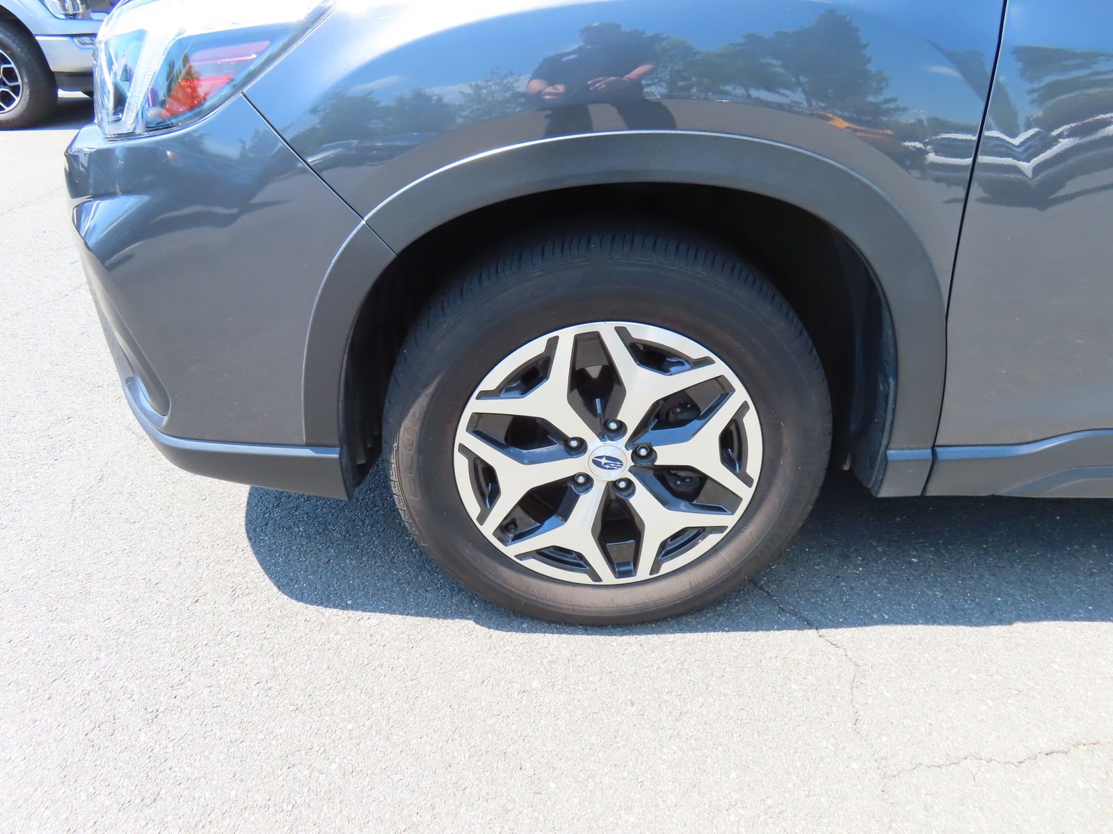 Used 2021 Subaru Forester Premium AWD/4WD image 11