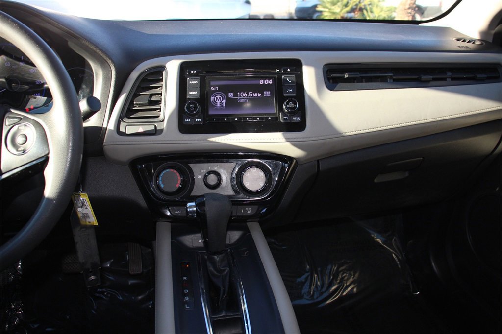 Used 2019 Honda HR-V LX image 17