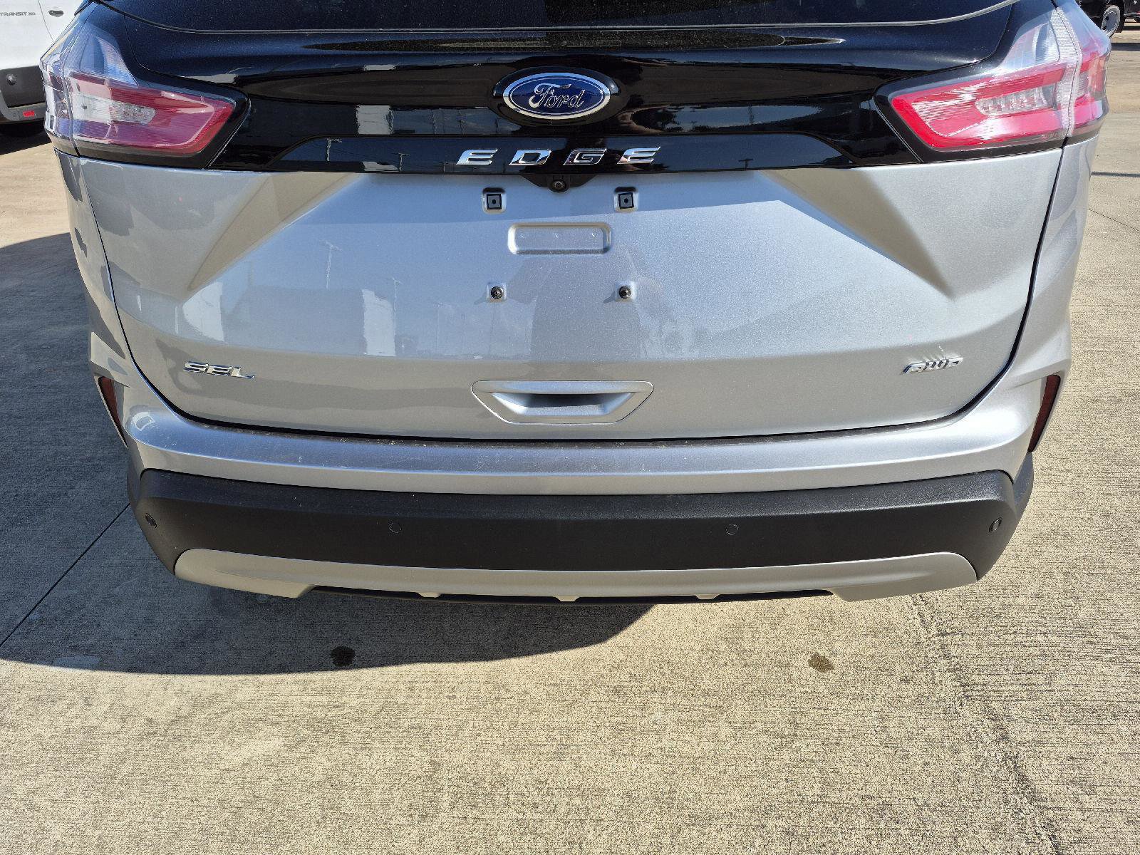 Certified 2024 Ford Edge SEL image 4