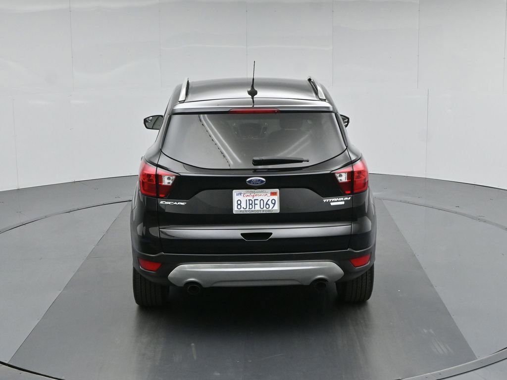 Certified 2019 Ford Escape Titanium FWD image 16