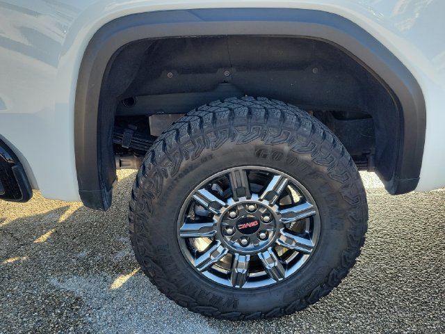Used 2026 GMC Sierra 1500 AT4X AWD/4WD image 13