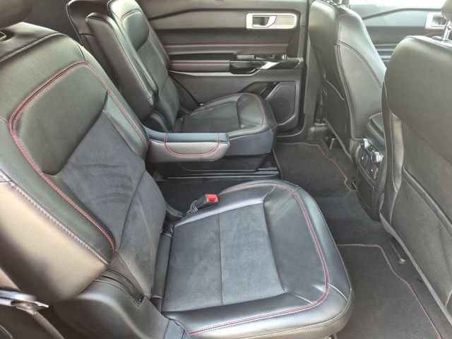 Certified 2022 Ford Explorer ST-Line w/ Class IV Trailer Tow Package AWD/4WD image 31