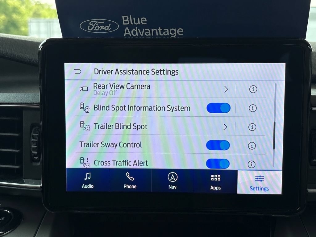 Certified 2023 Ford Explorer XLT w/ Equipment Group 202A AWD/4WD image 7