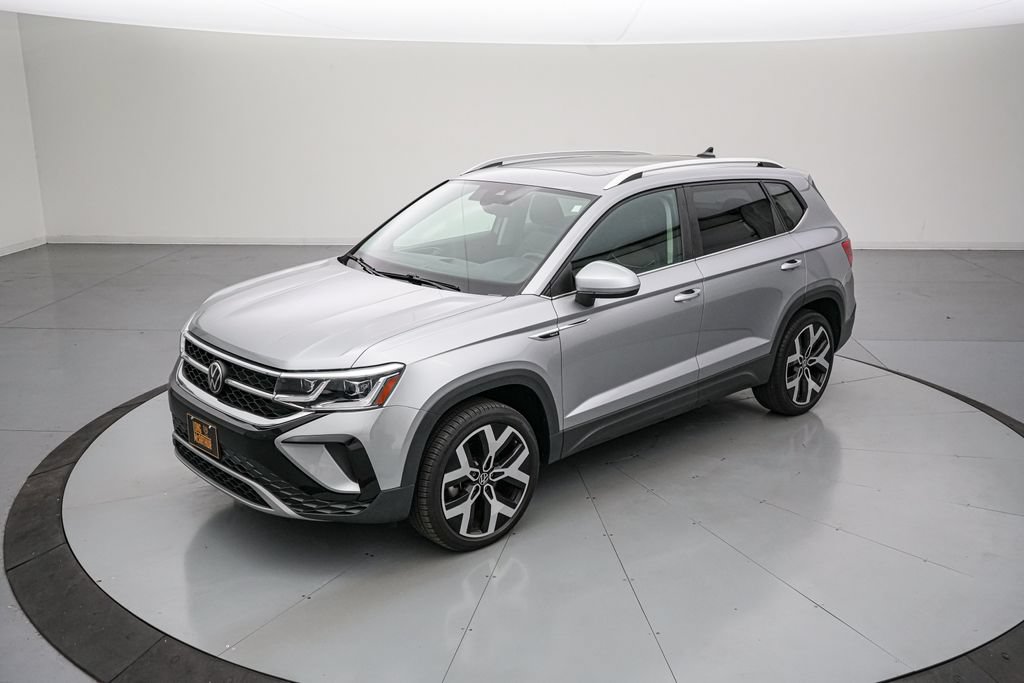 Used 2023 Volkswagen Taos SEL AWD/4WD image 8