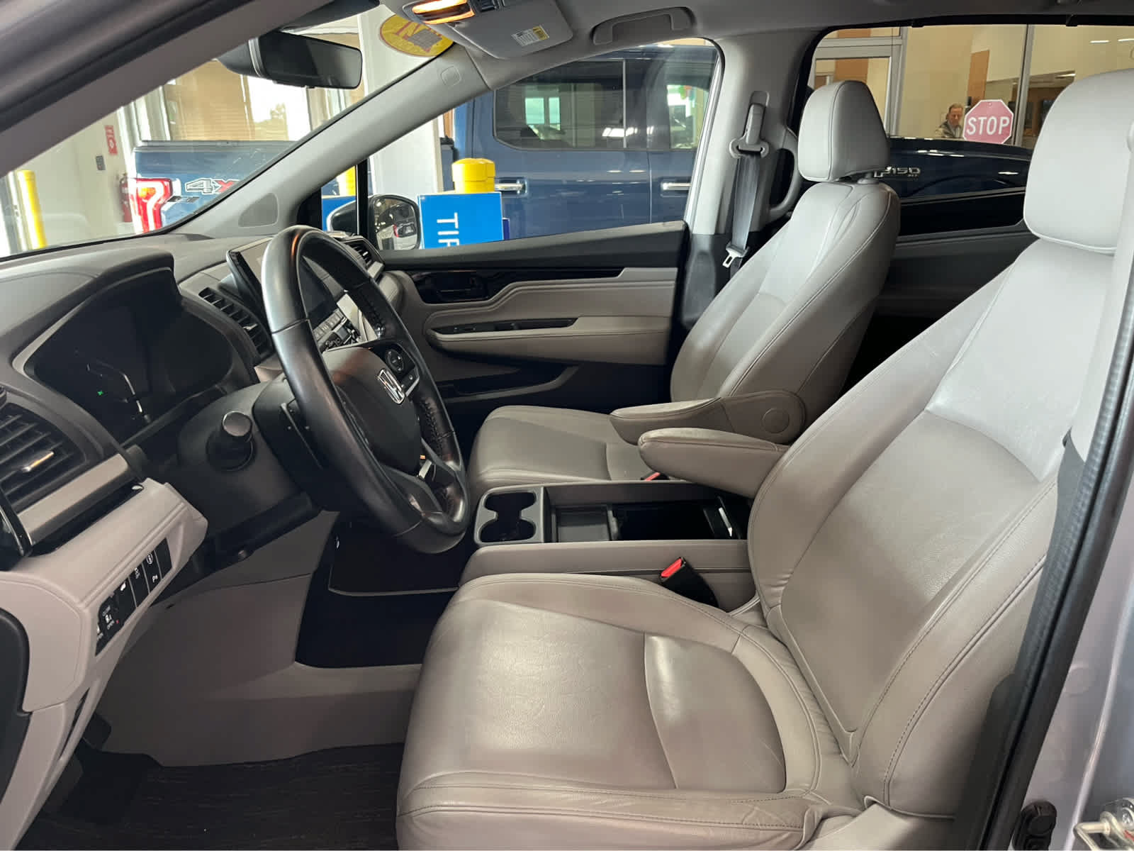 Used 2021 Honda Odyssey Touring image 16