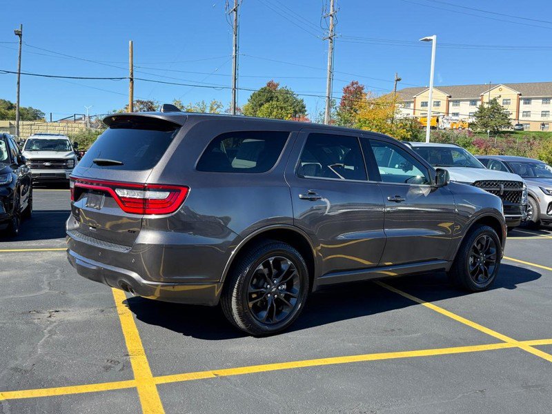 Used 2021 Dodge Durango GT AWD/4WD image 3