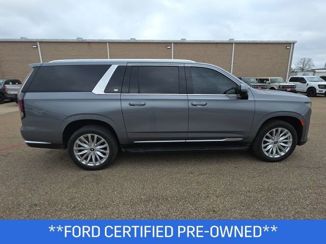 Used 2022 Cadillac Escalade ESV Luxury image 12