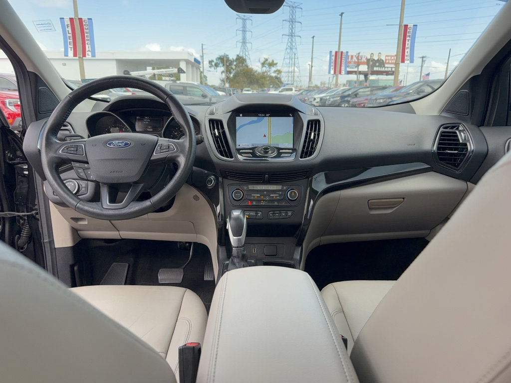 Certified 2019 Ford Escape Titanium image 30