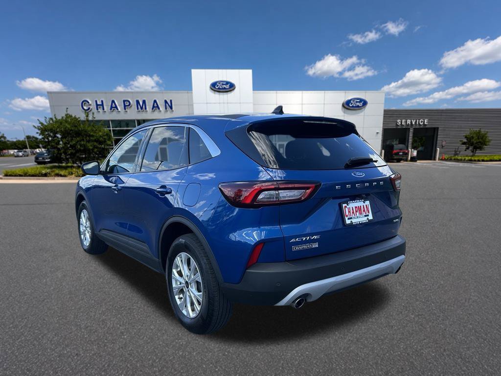 Certified 2023 Ford Escape Active w/ Tech Pack #1 AWD/4WD image 3