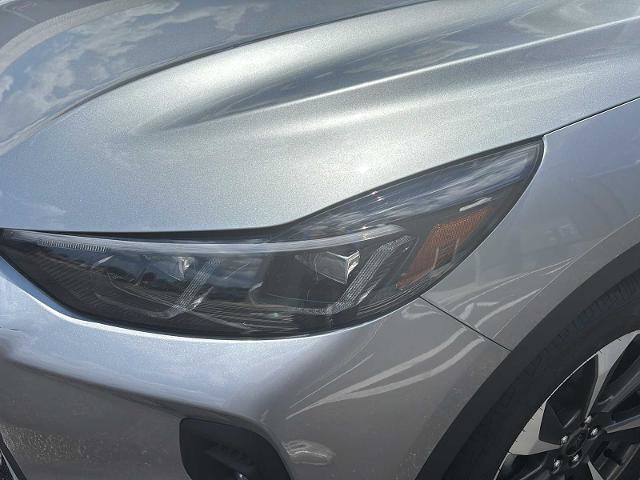 Certified 2024 Ford Escape Platinum AWD/4WD image 36