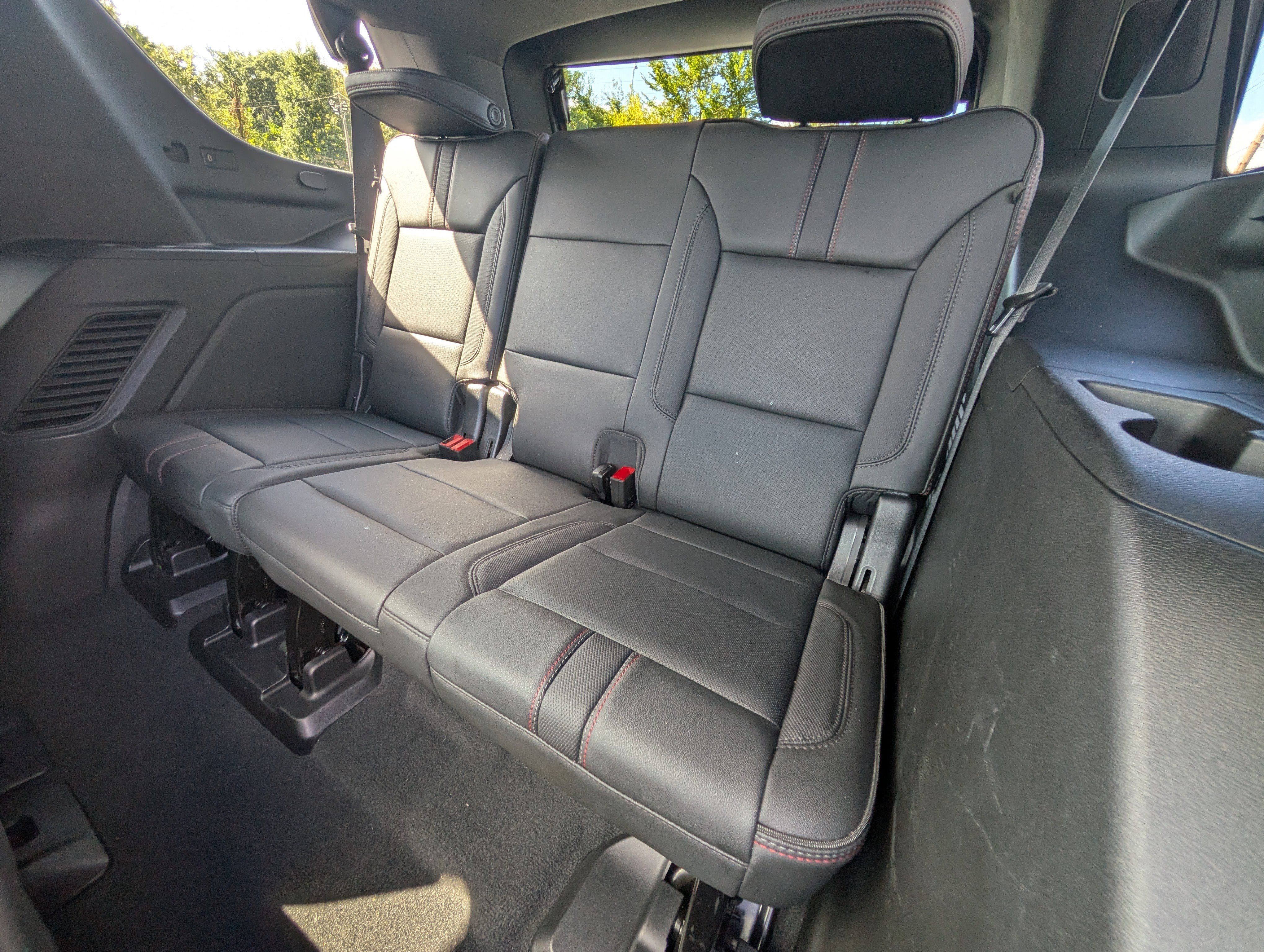 Used 2021 Chevrolet Tahoe RST w/ Rear Media and Nav Package image 17