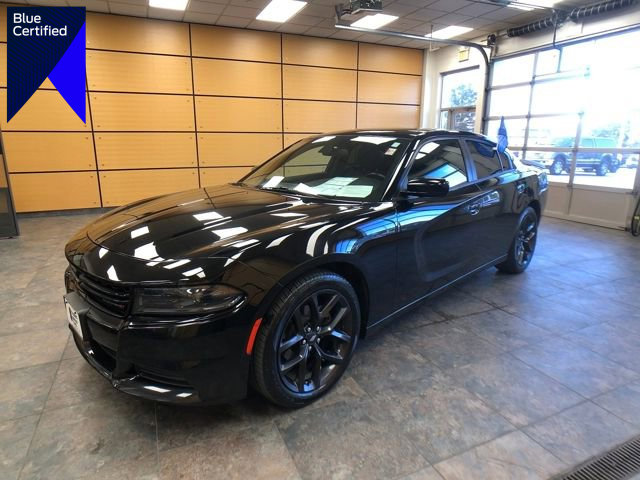 Used 2022 Dodge Charger SXT w/ Blacktop Package
