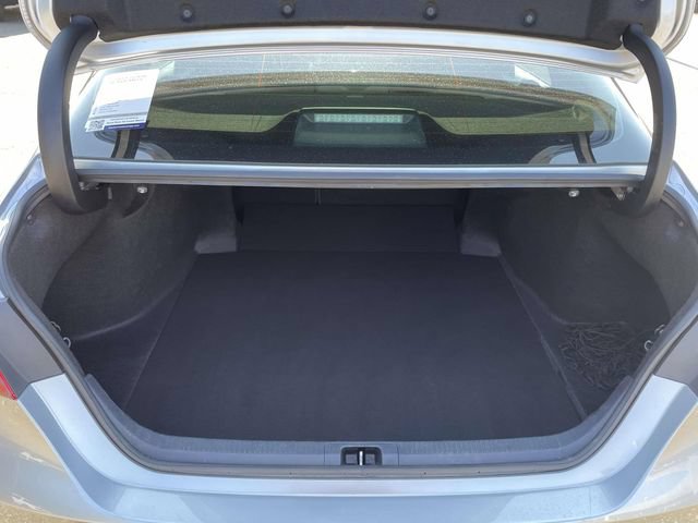 Used 2024 Toyota Camry SE w/ Convenience Package FWD image 8
