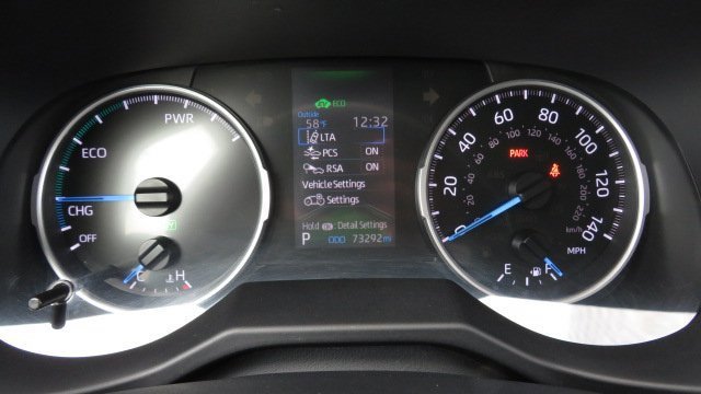 Used 2020 Toyota RAV4 LE image 24