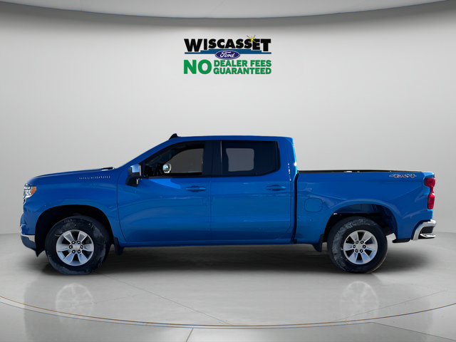 Used 2025 Chevrolet Silverado 1500 LT AWD/4WD image 2