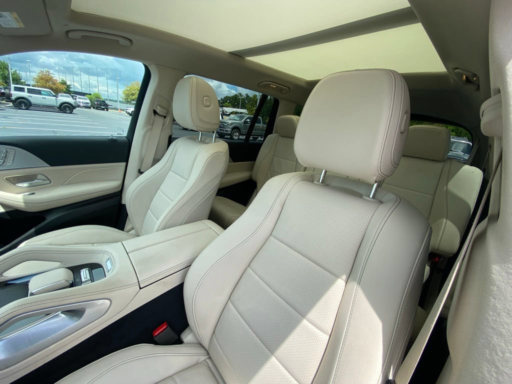 Used 2024 Mercedes-Benz GLS 450 4MATIC image 21