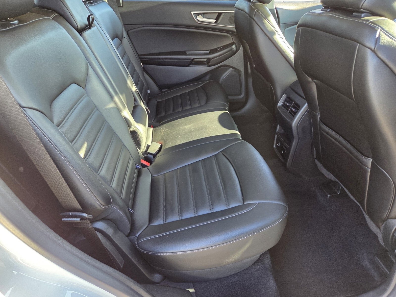 Certified 2022 Ford Edge SEL w/ Convenience Package image 15