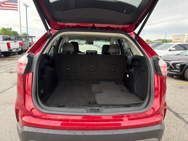 Certified 2021 Ford Edge Titanium w/ Class II Trailer Tow Package AWD/4WD image 15