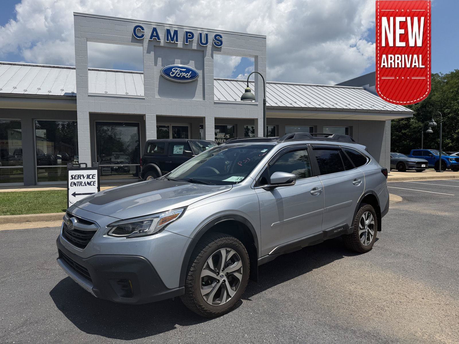 Used 2021 Subaru Outback Limited XT AWD/4WD image 1