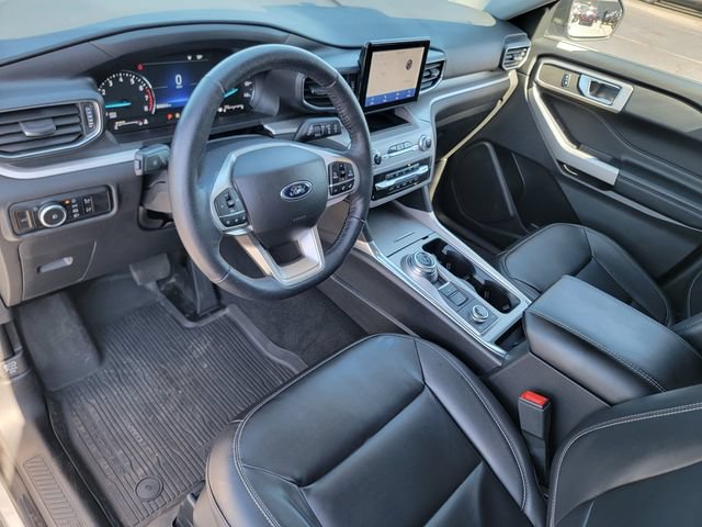 Certified 2023 Ford Explorer XLT w/ Equipment Group 202A AWD/4WD image 19