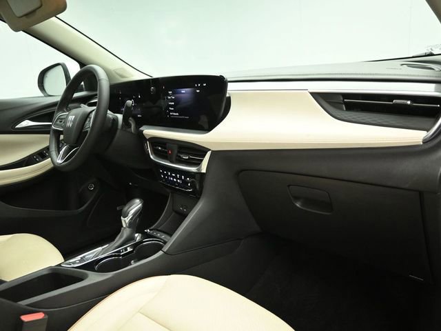 Used 2024 Buick Encore GX Avenir w/ Avenir Convenience Package image 43