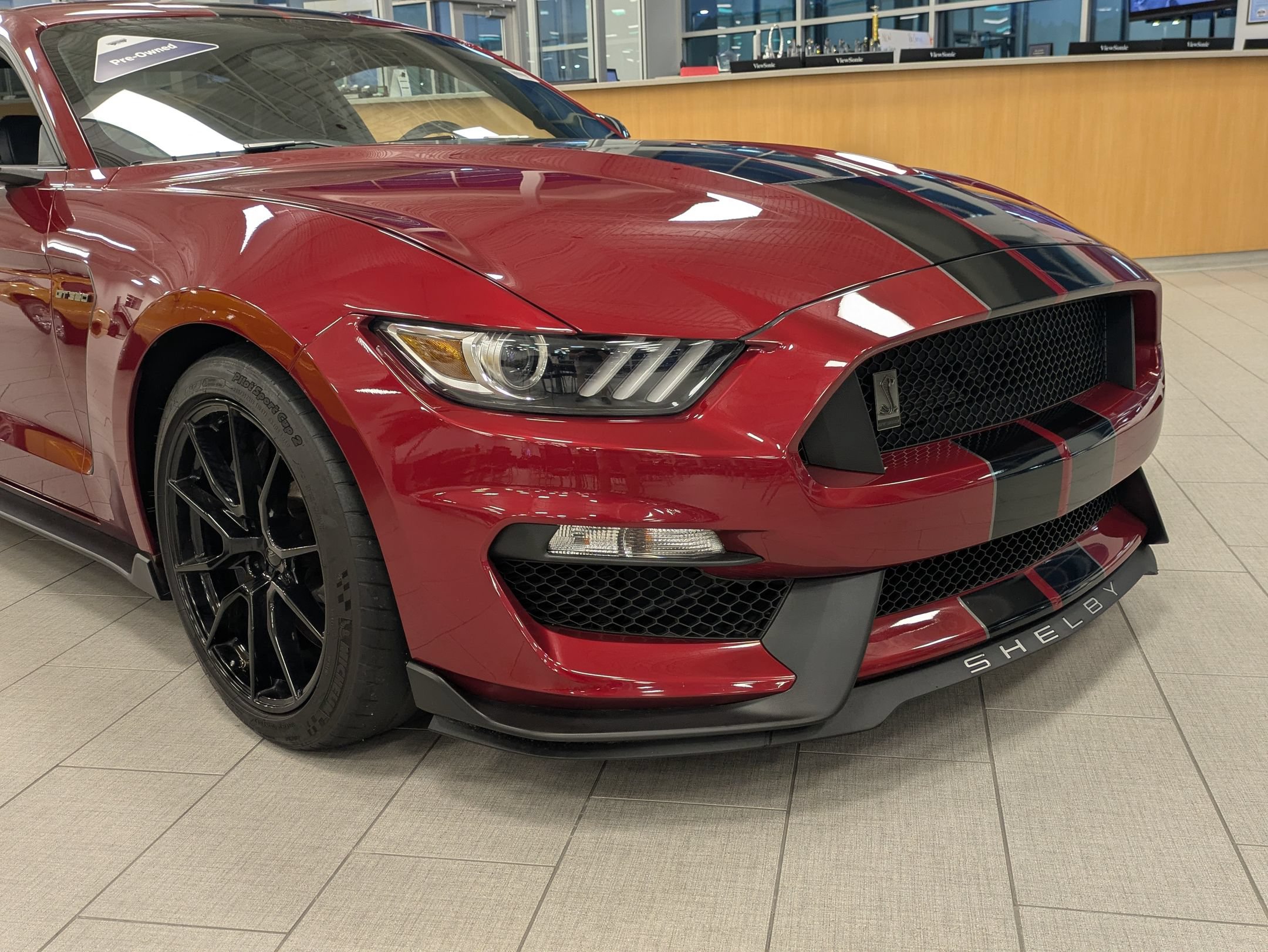 Certified 2019 Ford Mustang Shelby GT350 w/ Technology Package RWD image 9