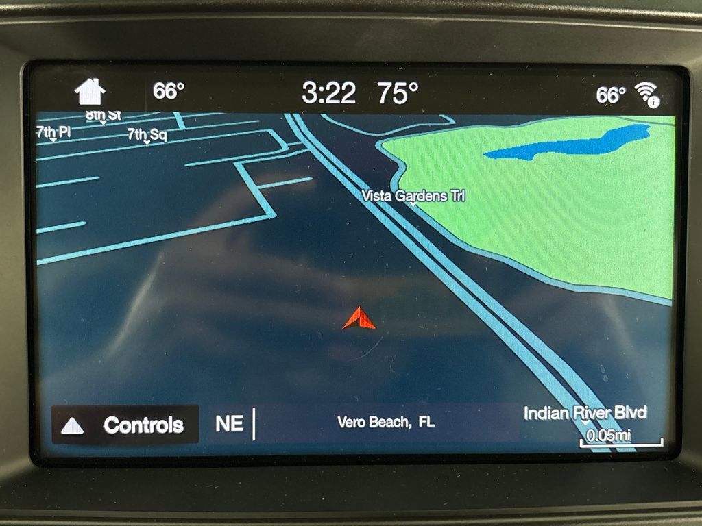 Certified 2017 Ford Explorer Platinum image 27