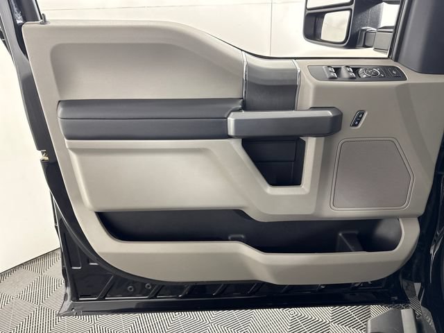Certified 2022 Ford F250 XLT w/ XLT Premium Package AWD/4WD image 28
