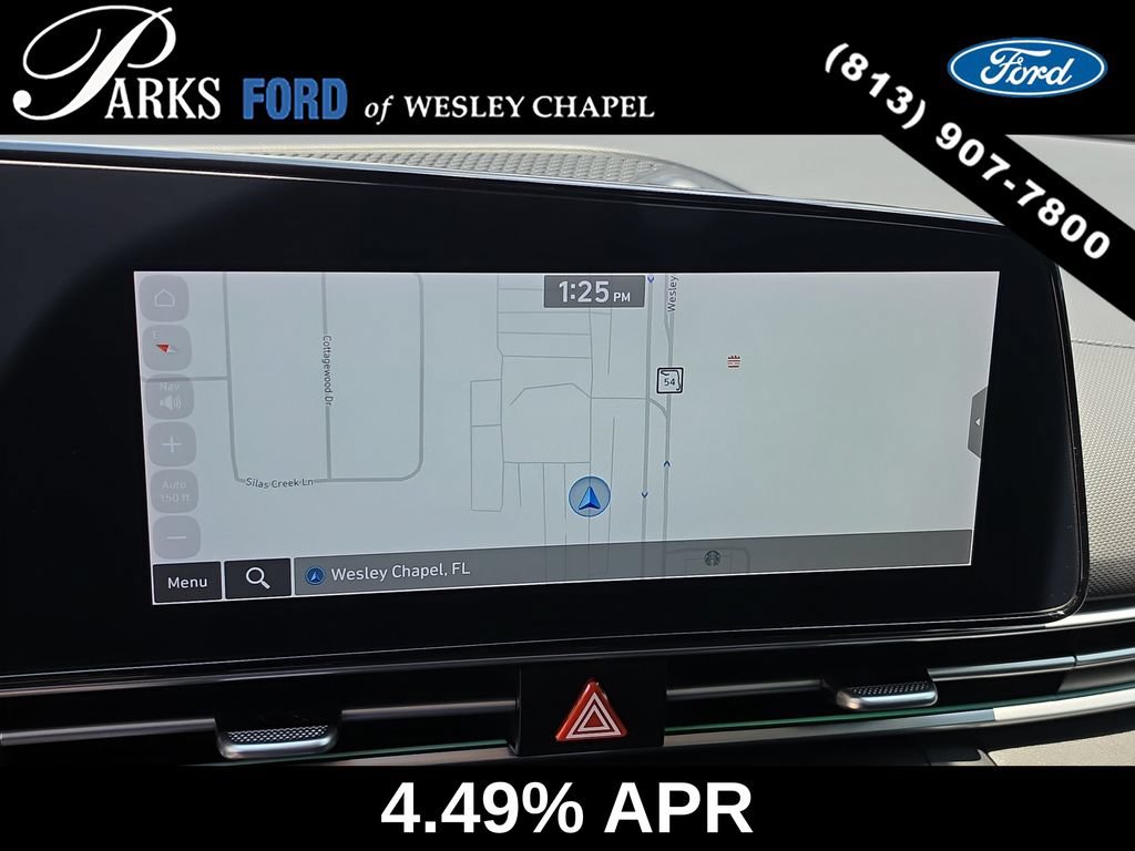 Used 2024 Hyundai Elantra SEL FWD image 21