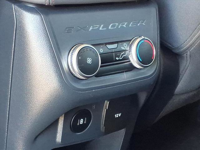 Certified 2025 Ford Explorer Active image 22