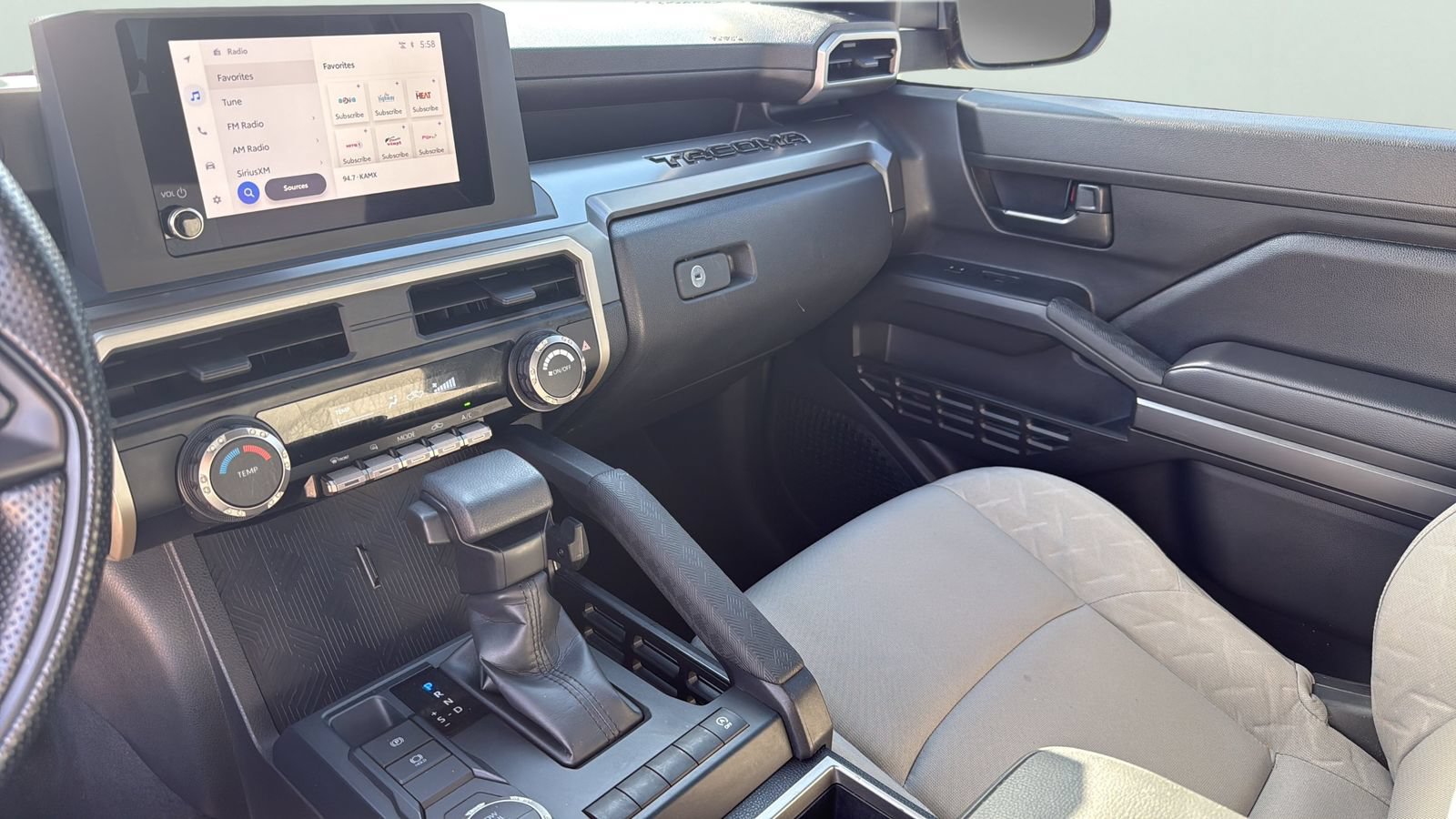 Used 2025 Toyota Tacoma SR5 RWD image 19