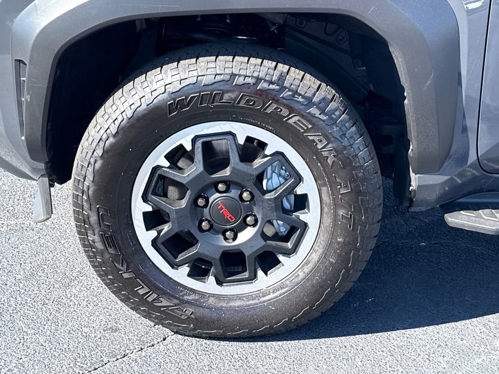 Used 2025 Toyota 4Runner TRD Off-Road AWD/4WD image 11