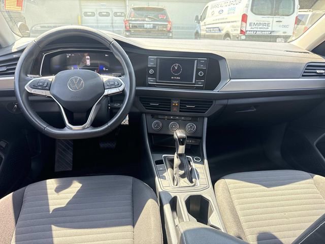 Used 2024 Volkswagen Jetta S FWD image 13