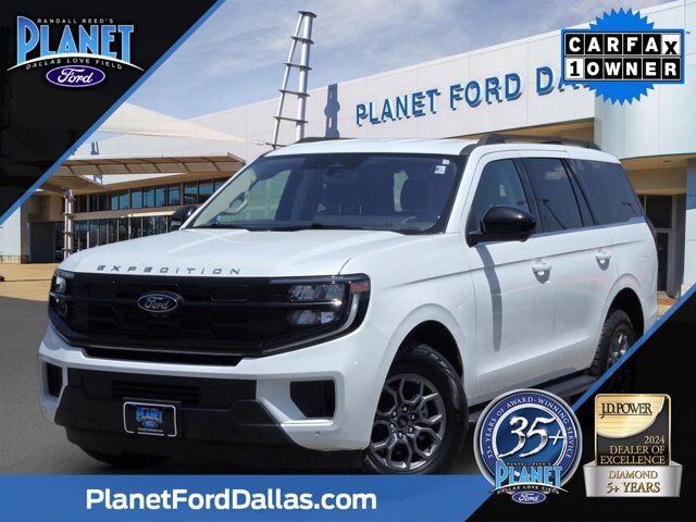 Certified 2025 Ford Expedition Active AWD/4WD image 1