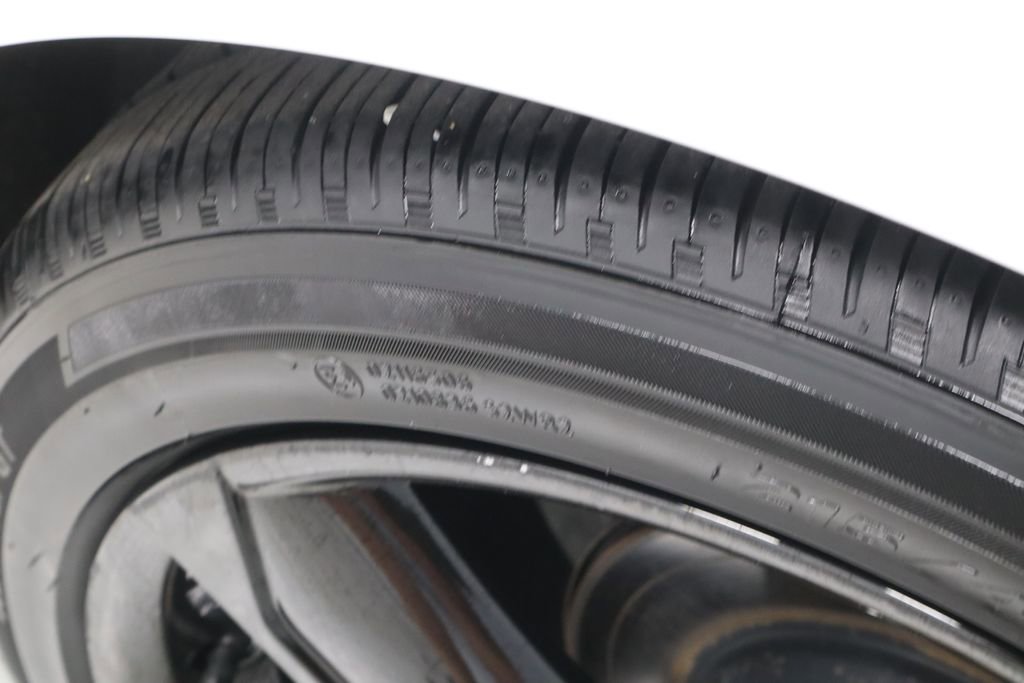 Used 2023 Nissan Sentra SR w/ Trunk Package image 19