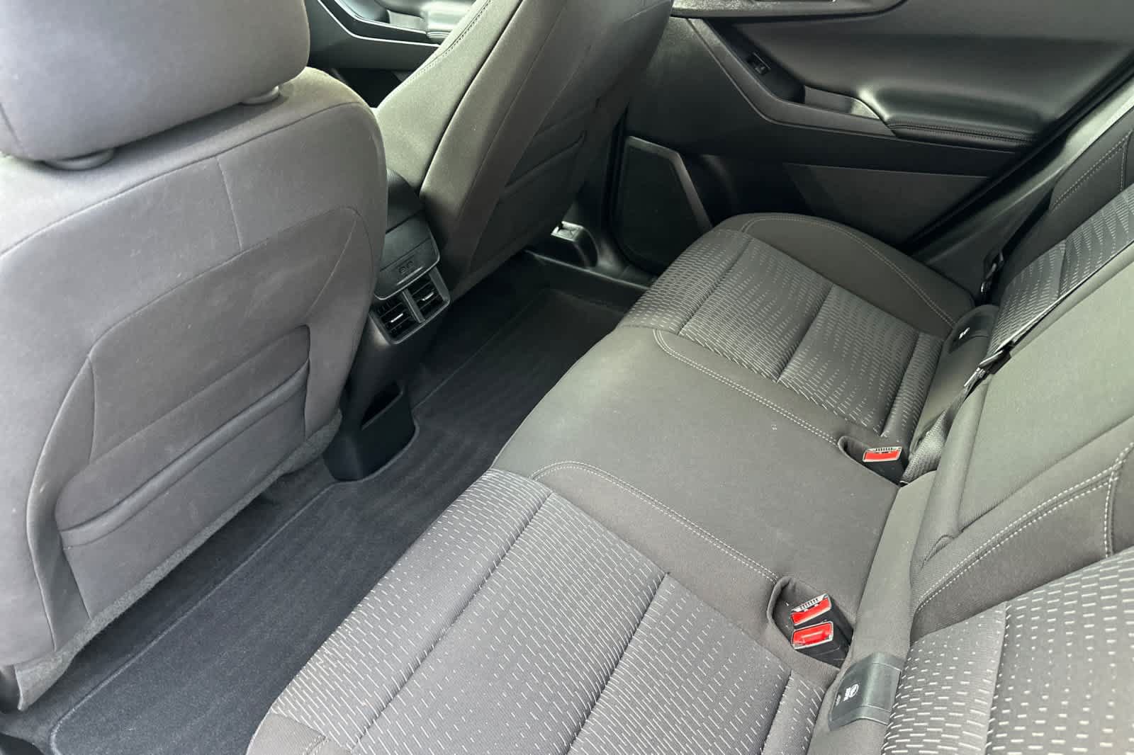 Used 2026 Chevrolet Equinox LT AWD/4WD image 4