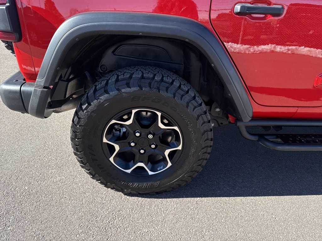 Used 2021 Jeep Wrangler Unlimited Rubicon 4xe w/ Dual Top Group image 33